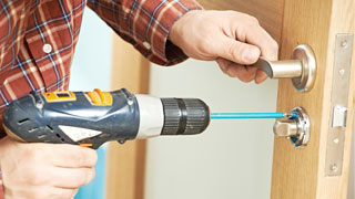 Automotive Locksmith at 02150, Massachusetts